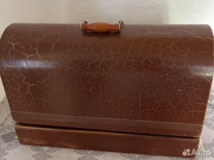 Швейная машина