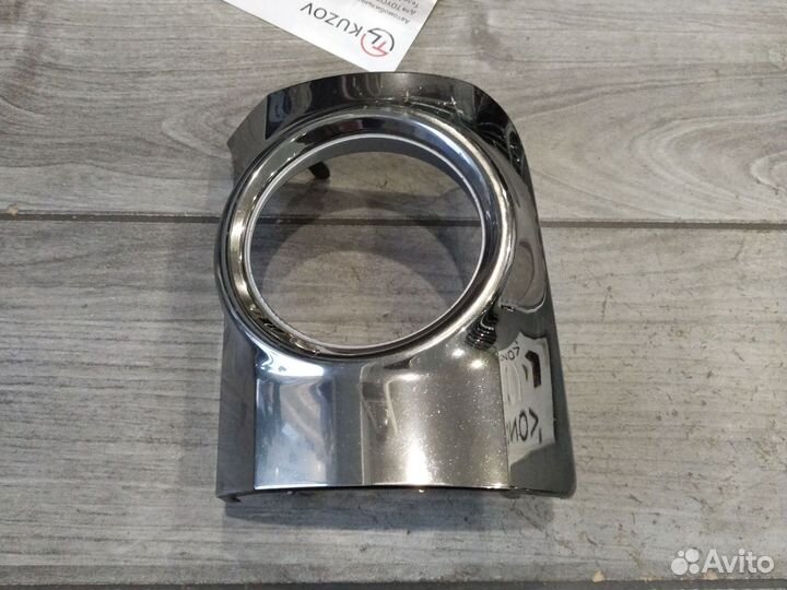 Накладка птф Лексус LX570 левая оригинал 12-15