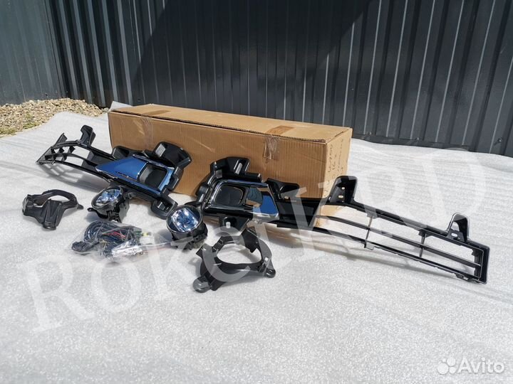 Туманки в сборе Toyota Land Cruiser 200 15-2020г