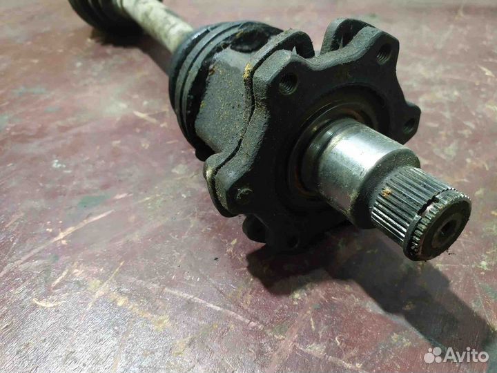 Привод передний левый Audi A8 d3