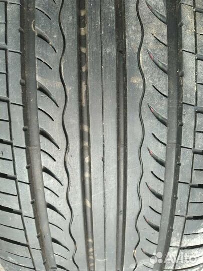 Kumho Solus KH25 215/45 R17 и 215/50 R17