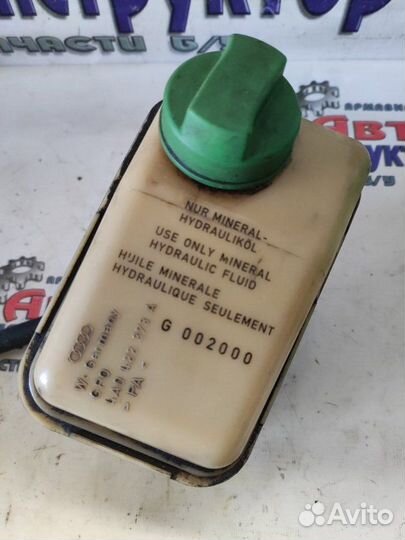 Бачок гидроусилителя Audi A8 4.2 Quattro седан AKG