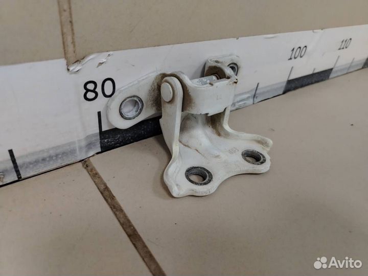 Петля двери задней левой верхняя Kia Rio 3 UB 2011-2017