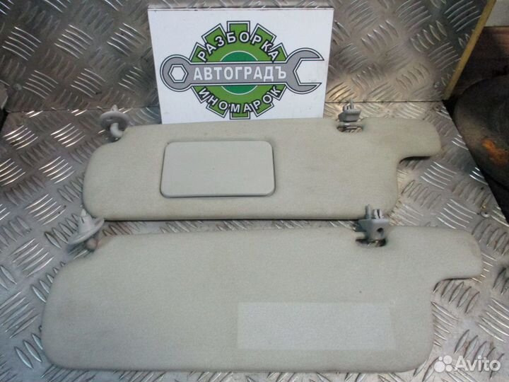 Козырёк солнцезащитный Toyota Yaris 2004 Рест