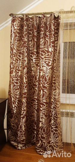 Комплект из штор, валиков и покрывала на кровать