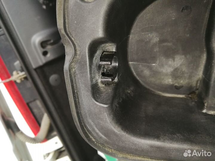 Лючок бензобака Renault Scenic 2