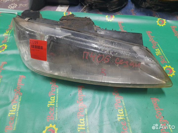 Фара передняя передняя правая Peugeot 406