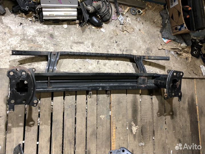 Усилитель переднего бампера VW Passat B6 №3