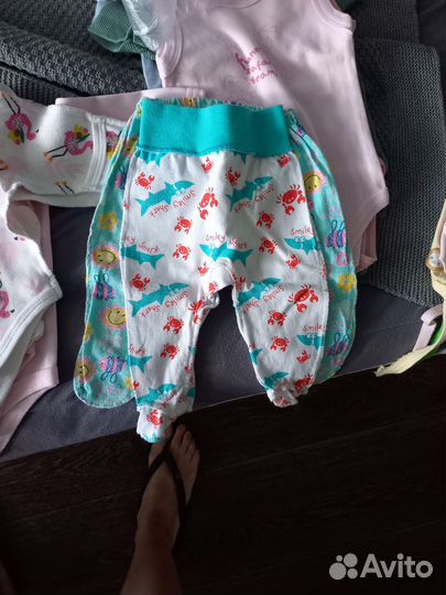 Продам огромный пакет вещей на девочку