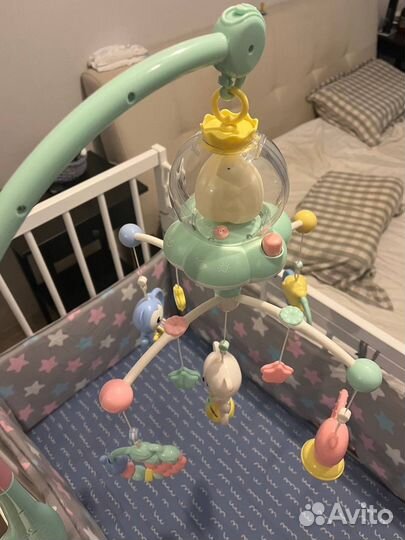 Детский мобиль на кроватку