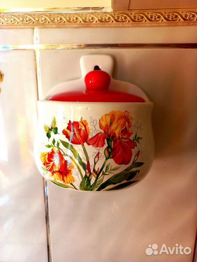 Сервировка стола и посуда