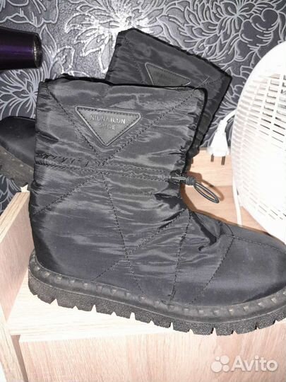 Зимние дутики женские