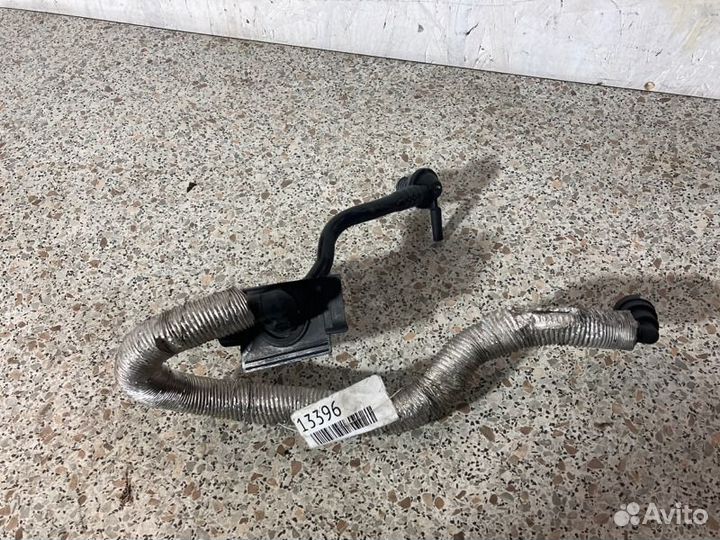 Трубка вакуумная Mercedes E-Class W212 OM651 2.2