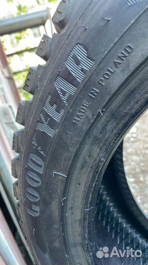 Goodyear Ultragrip Ice Arctic 225/45 R18 95T