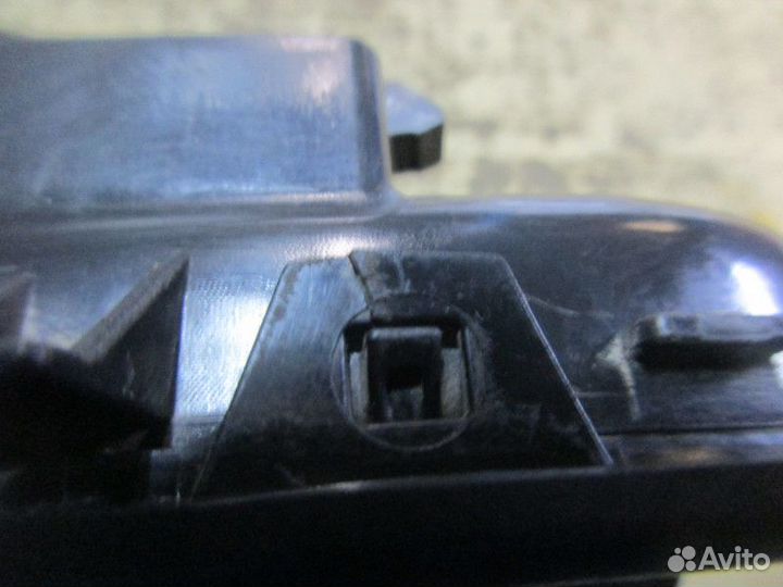 Ручка внутренняя двери левая Nissan Almera (G15) 2