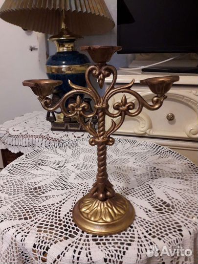 Подсвечники разной эпохи.винтаж