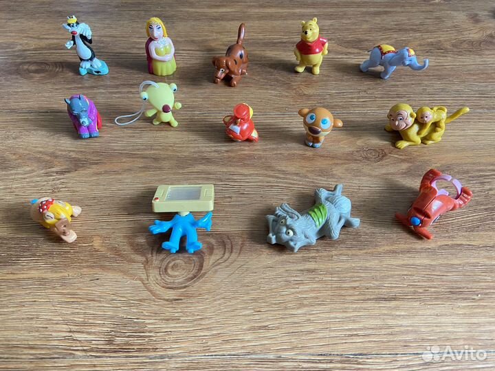 Игрушки из киндер яиц