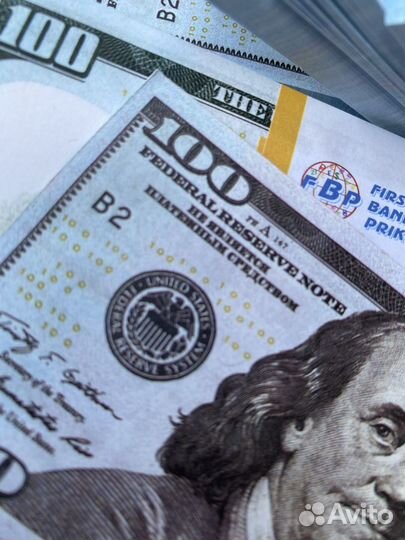 Пачка 100 дол нового образца (реквизит)