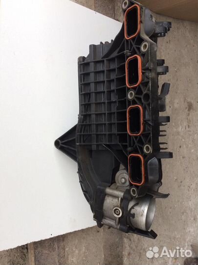 Впускной коллектор, дроссель, охладитель