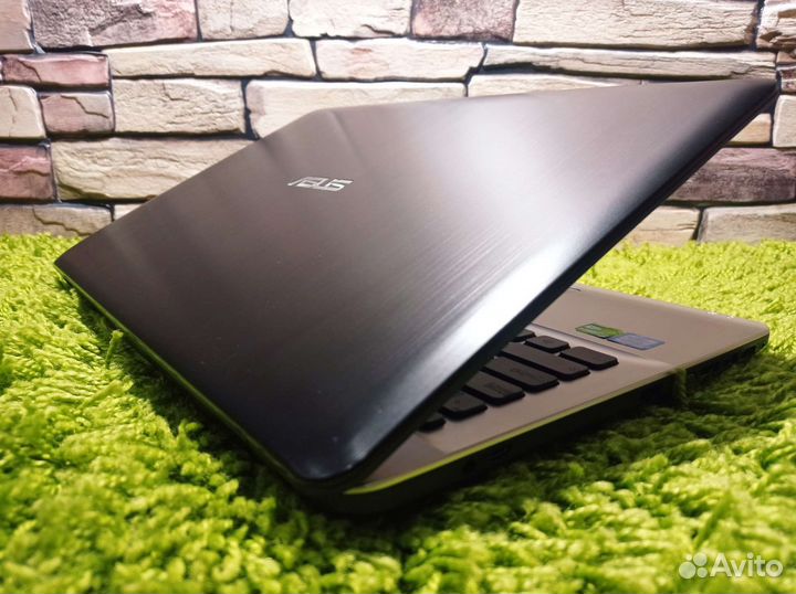 Игровой Asus Core i3-6006 8Gb SSD+1Tb 920MX FullHD