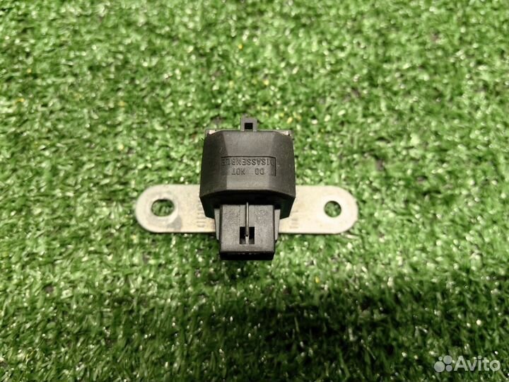 Датчик ускорения Renault Duster