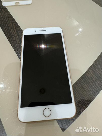 iPhone 8 Plus, 256 ГБ