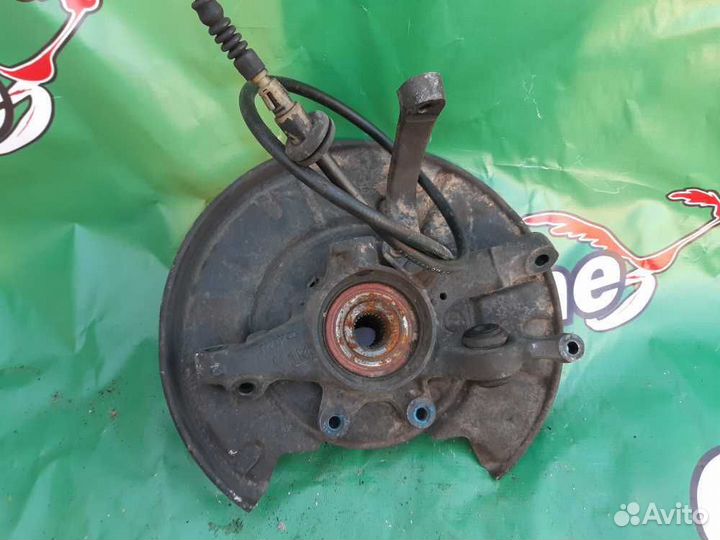 Ступица задняя левая Mercedes-Benz S W220 M112.972