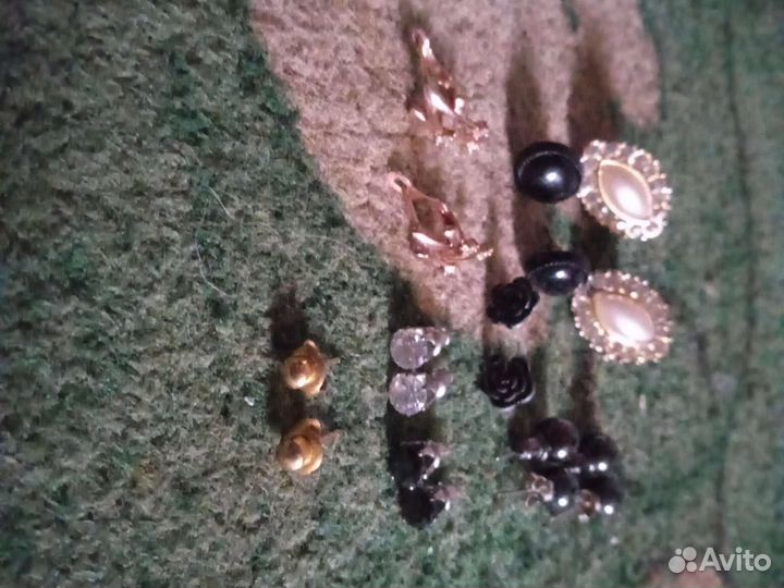 Продам бижутерию