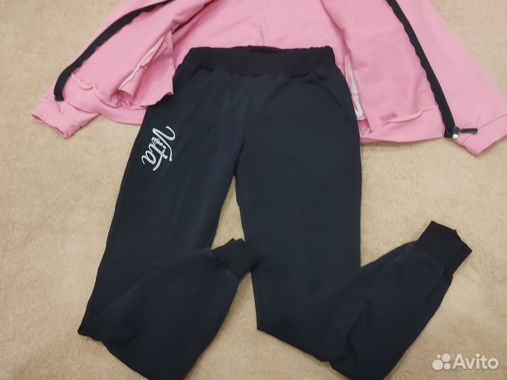 Спортивный костюм