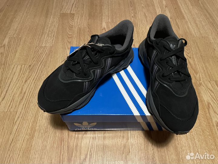 Кроссовки adidas originals ozweego