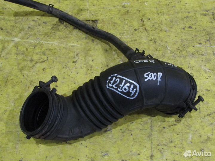 Патрубок воздушного фильтра Kia cee'd 12-18 г 1216