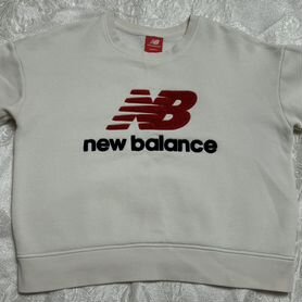 Свитшот женский new balance