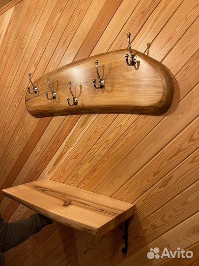 Консоль в стиле лофт