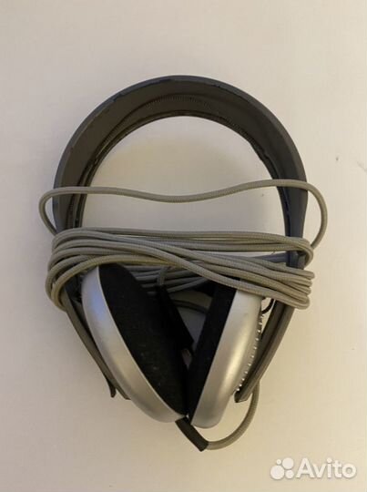 Наушники Sony и Panasonic