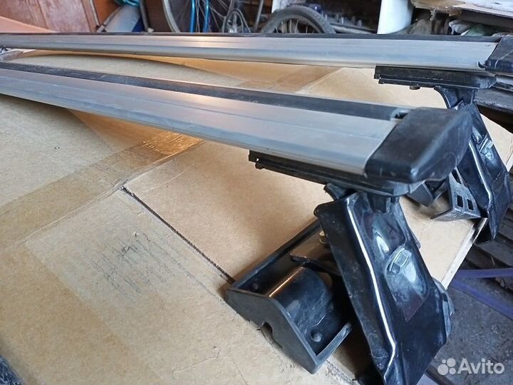 Поперечины на крышу универсальные