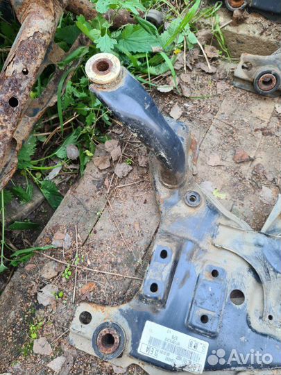 Подрамник передний Ford С-Max 2007