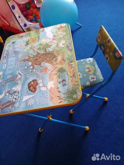 Детский стол и стул
