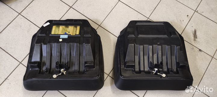 Сиденье заднее Mercedes w215