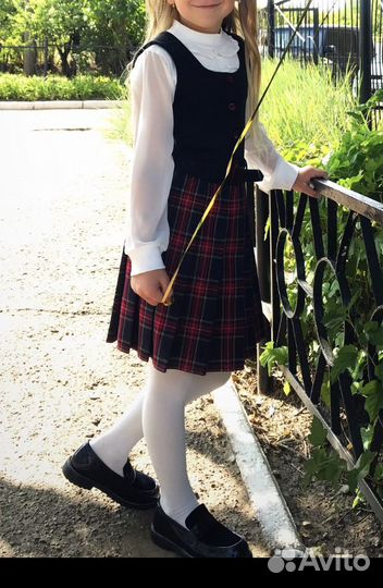 Школьная форма для девочки 128 р