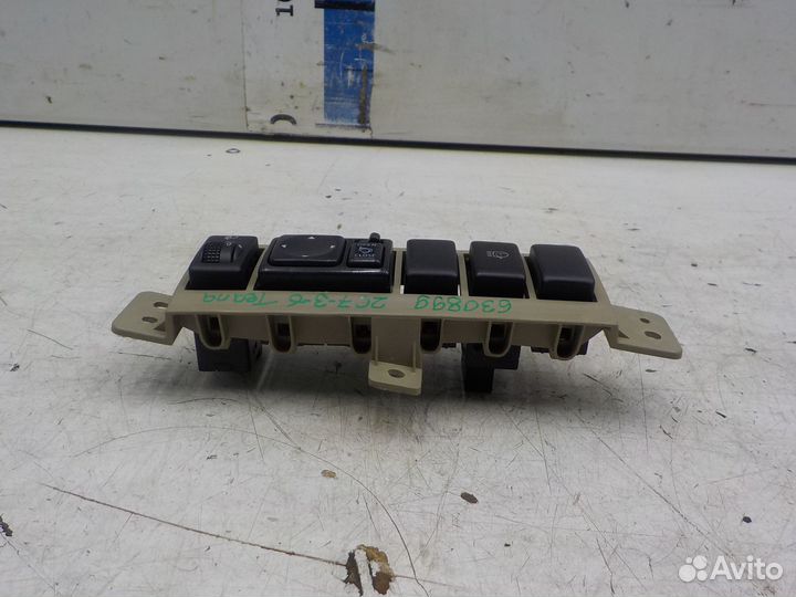 Блок управления зеркалами на Nissan Teana (J31)