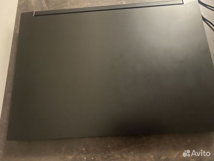 Игровой ноутбук hasee
