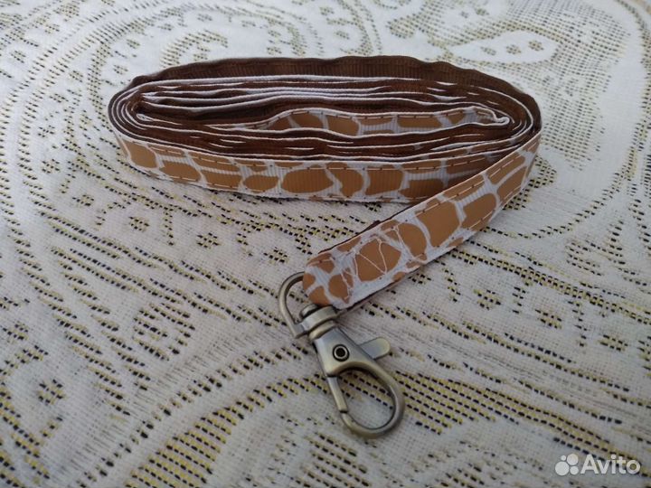 Поводки для мелких пород собак, щенков и кошек