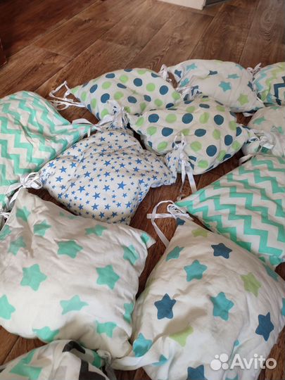 Бортики в кроватку