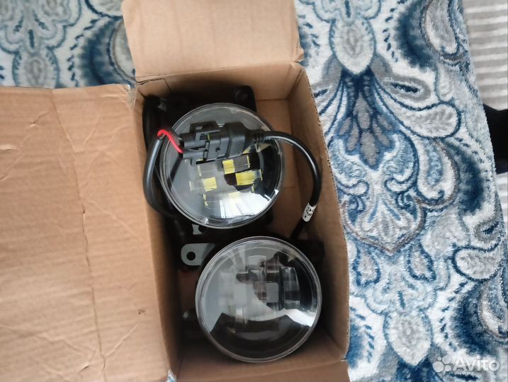 Противотуманная фара в бронепленке