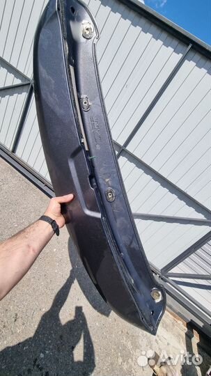 Спойлер toyota land cruiser 200