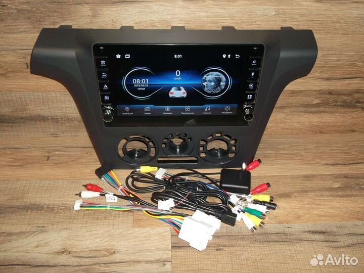 Магнитола Mitsubishi Outlander Android крутилки