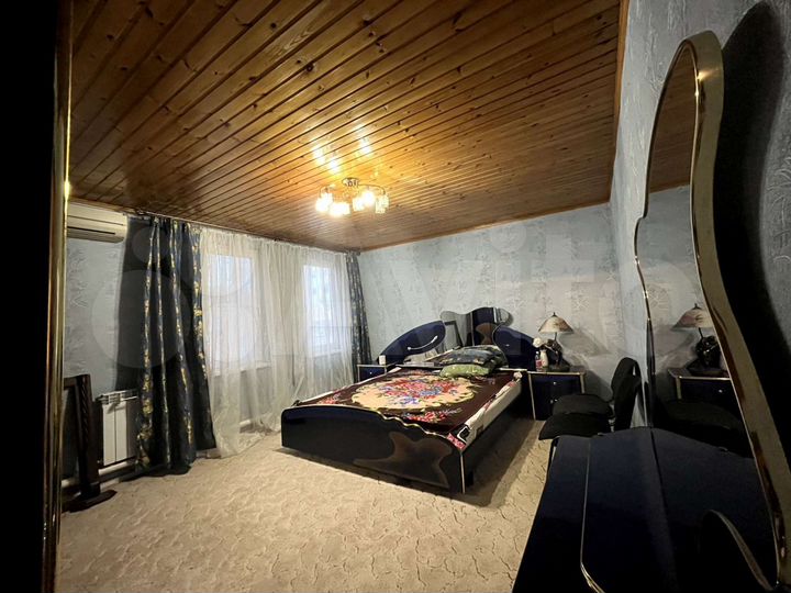 Дом 100 м² на участке 1 сот.