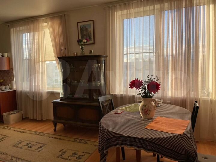 3-к. квартира, 86 м², 3/3 эт.