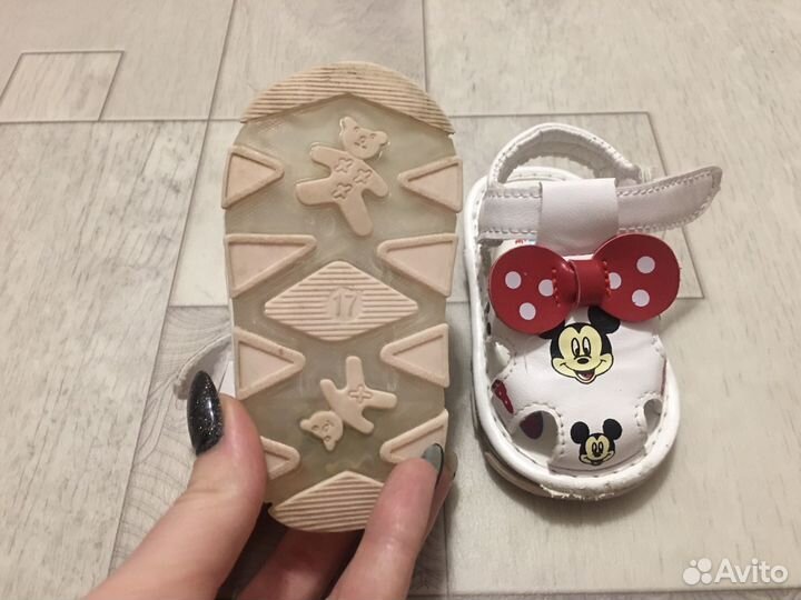 Сандали для девочки