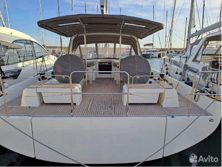 Beneteau Oceanis Yacht 54